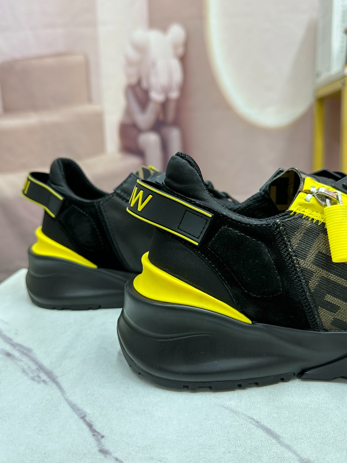 044 43123145 size 39-45