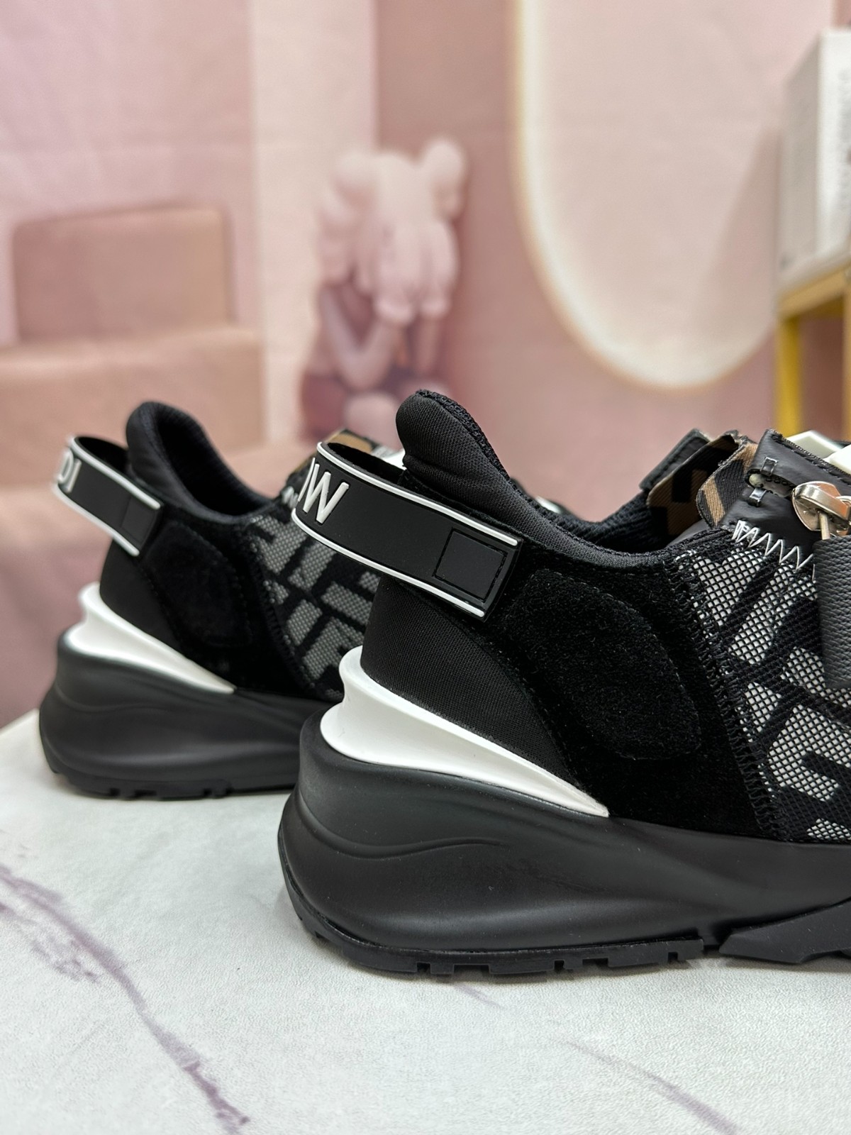 042 43123145 size 39-45