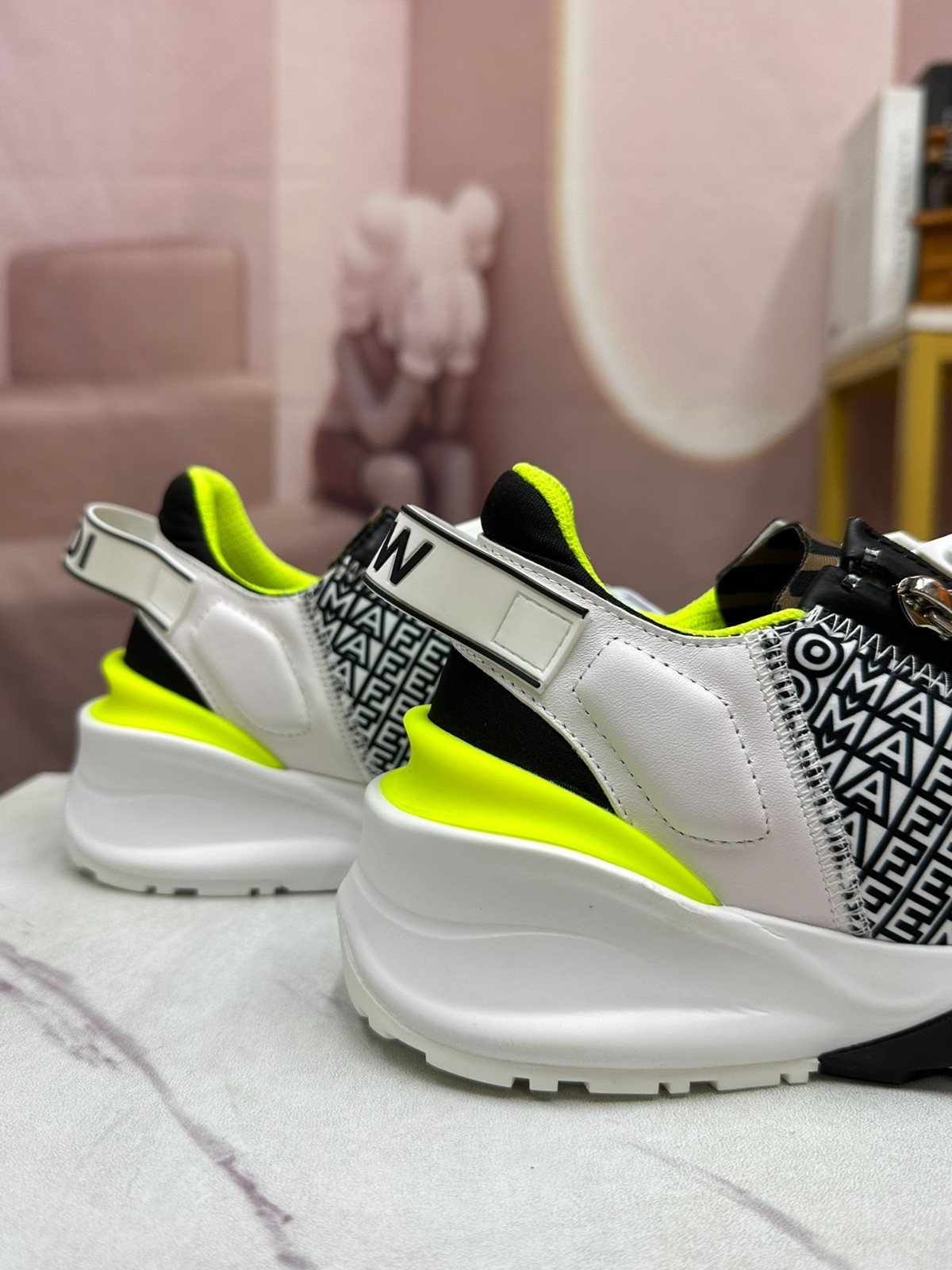 038 43123145 size 39-45