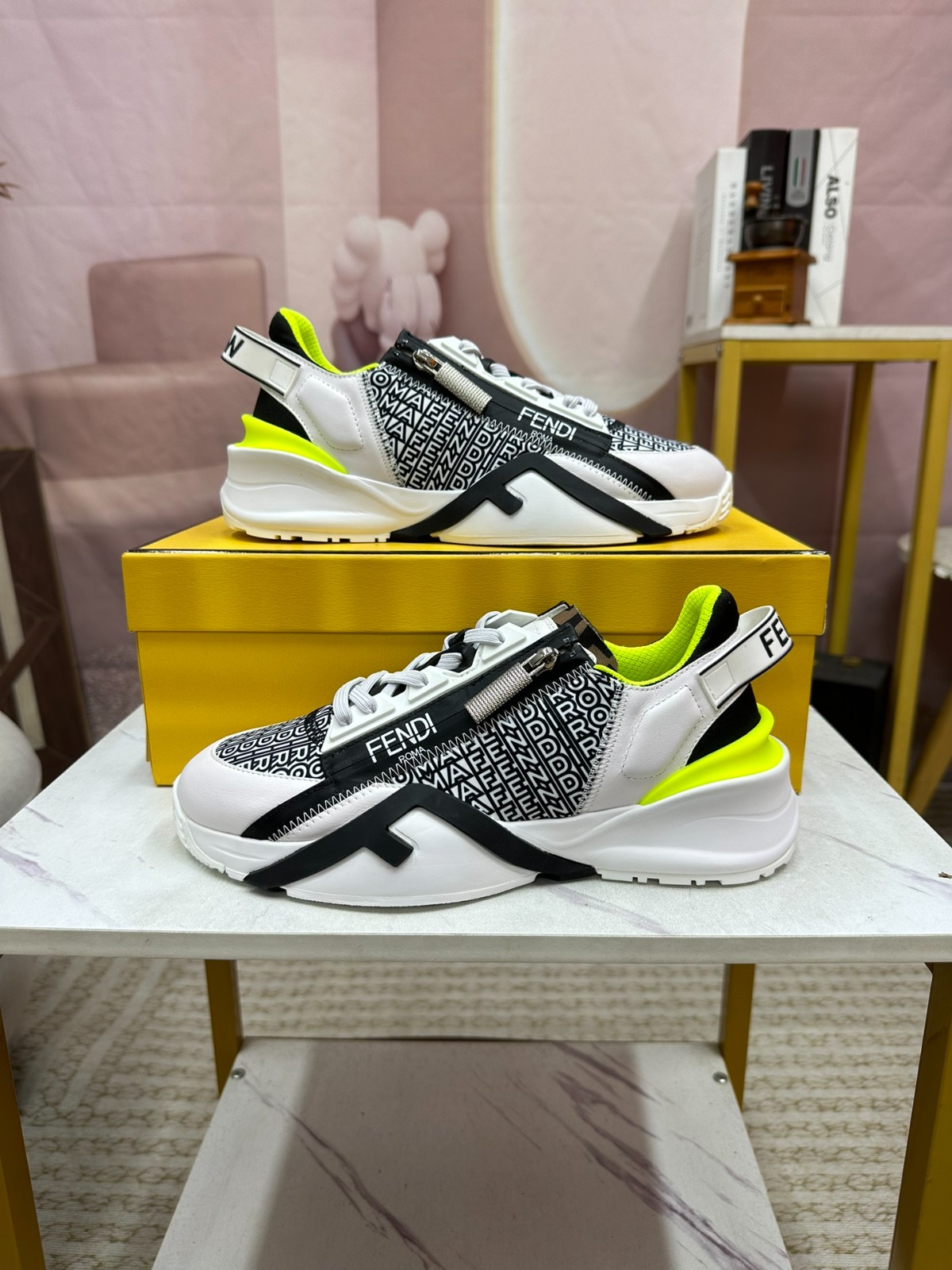 038 43123145 size 39-45