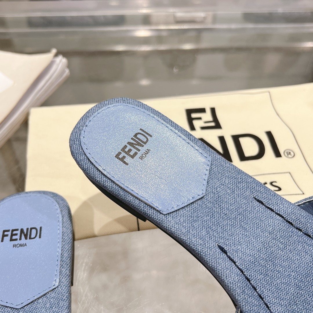 017 24123092 size 35-43