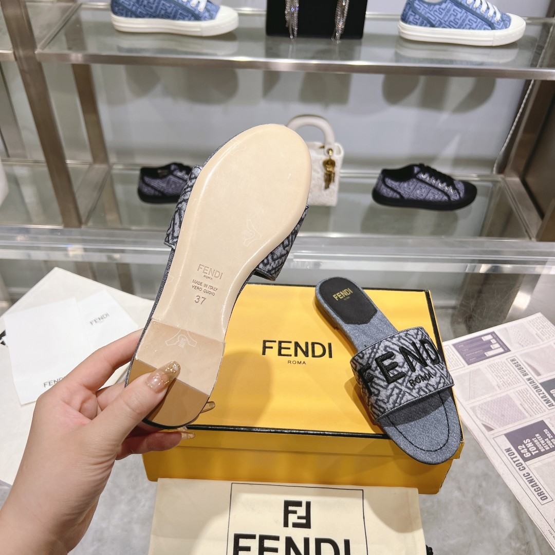 016 24123092 size 35-43