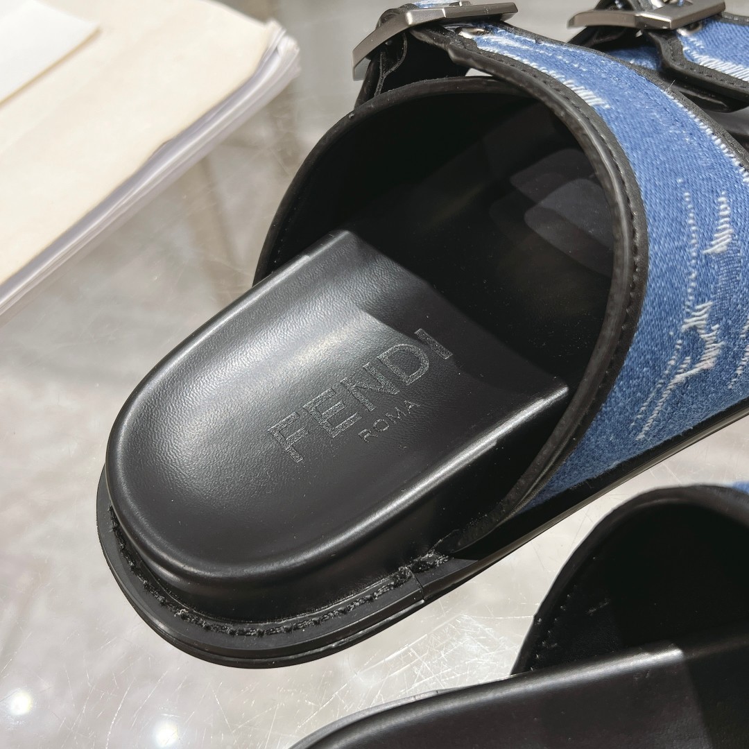 008 24123102 size 35-45