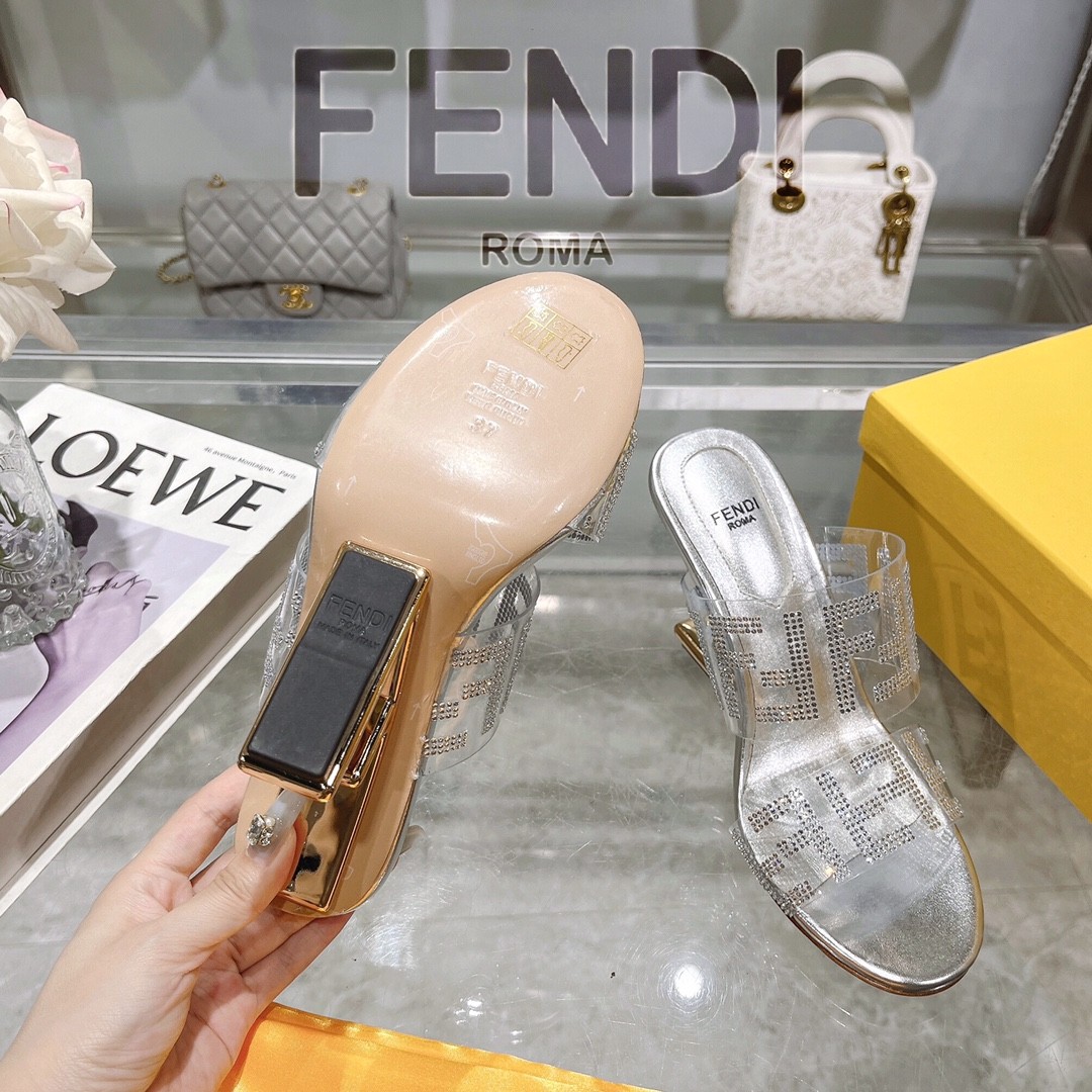 004 30123117 size 35-41