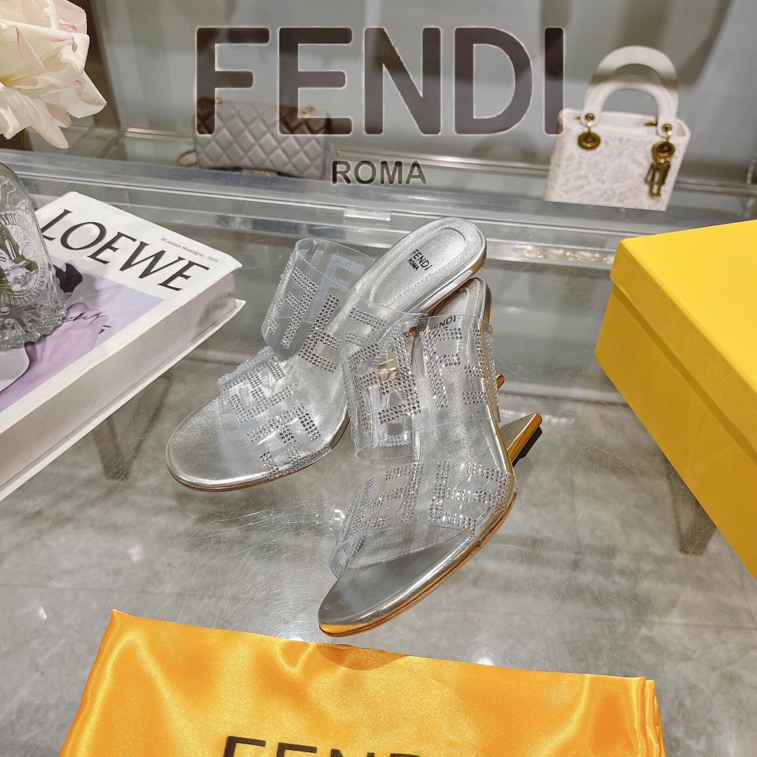 004 30123117 size 35-41