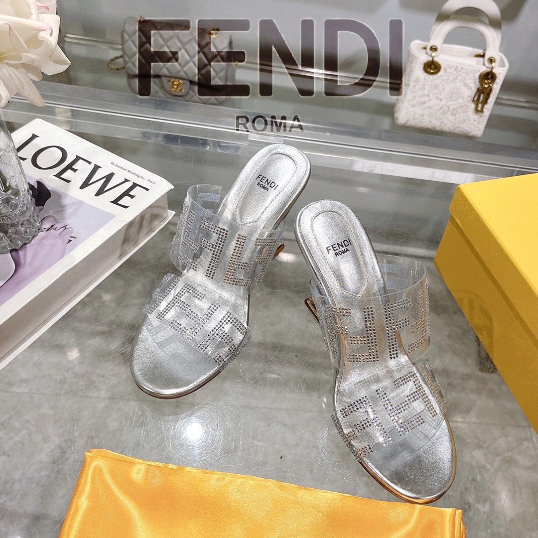 004 30123117 size 35-41