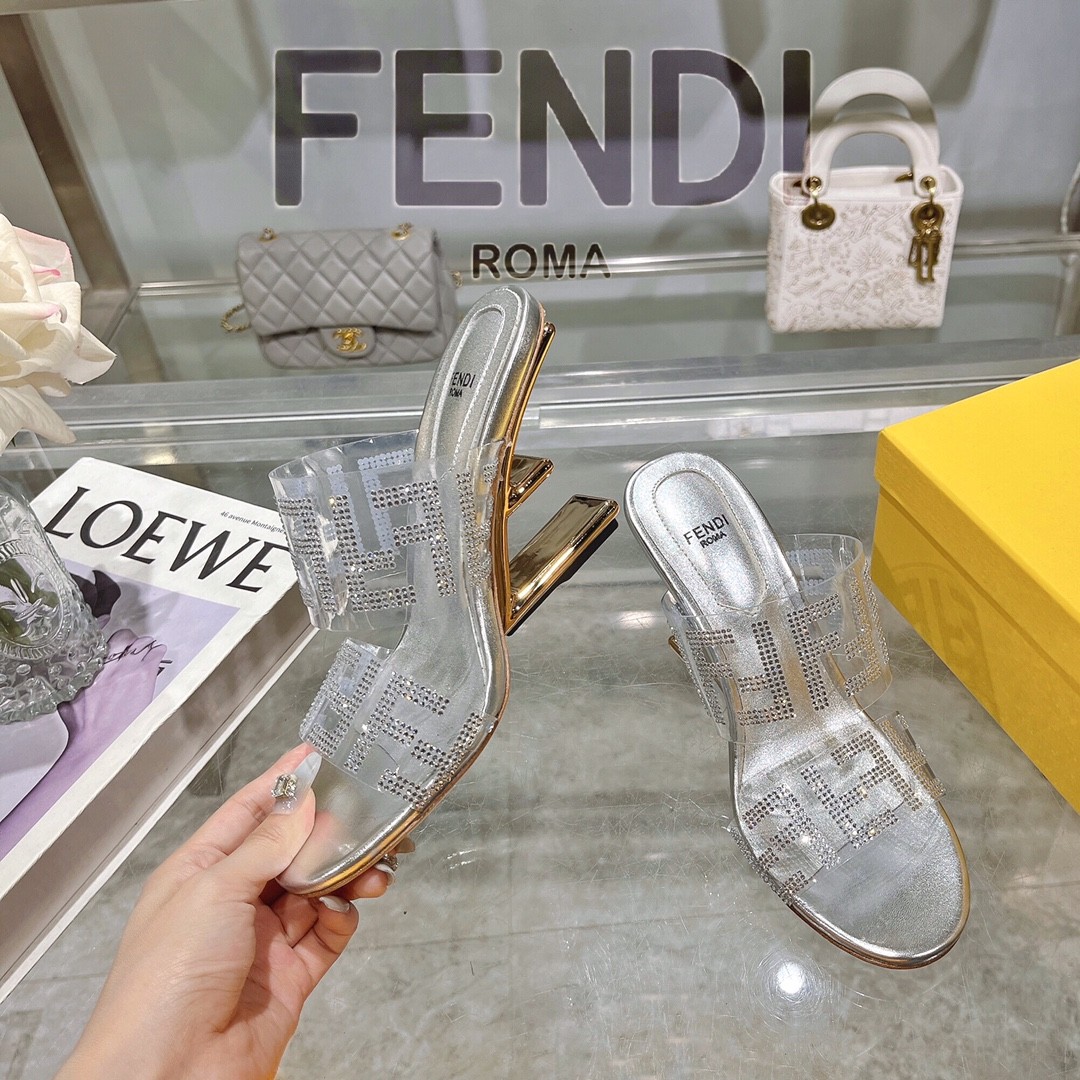 004 30123117 size 35-41