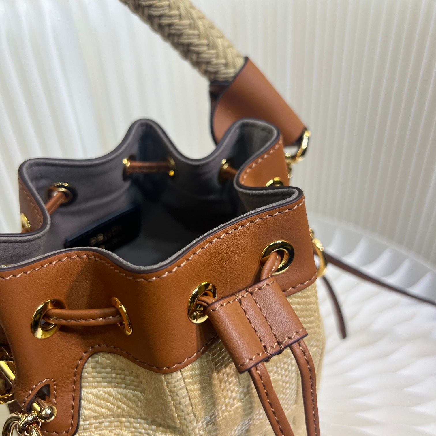 085 59123173 size 12x18x10cm