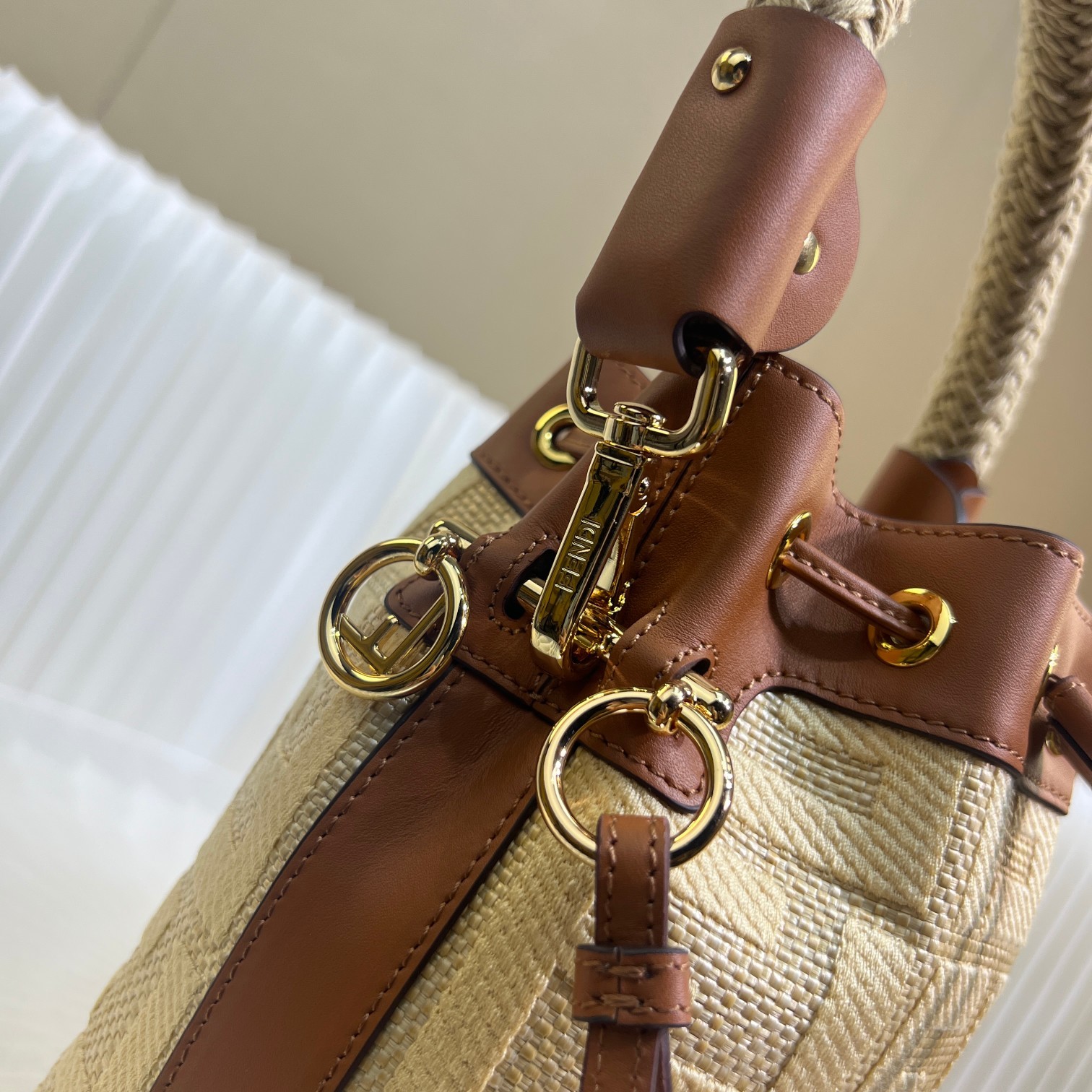 085 59123173 size 12x18x10cm