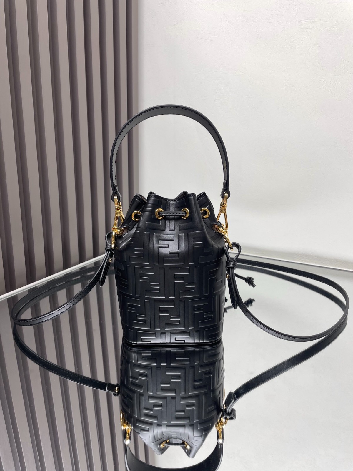 079 60123176 size 18x12x10cm
