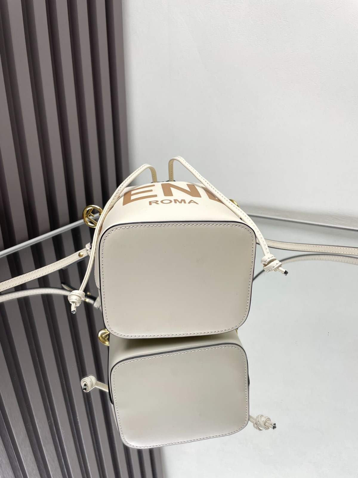 078 60123176 size 18x12x10cm