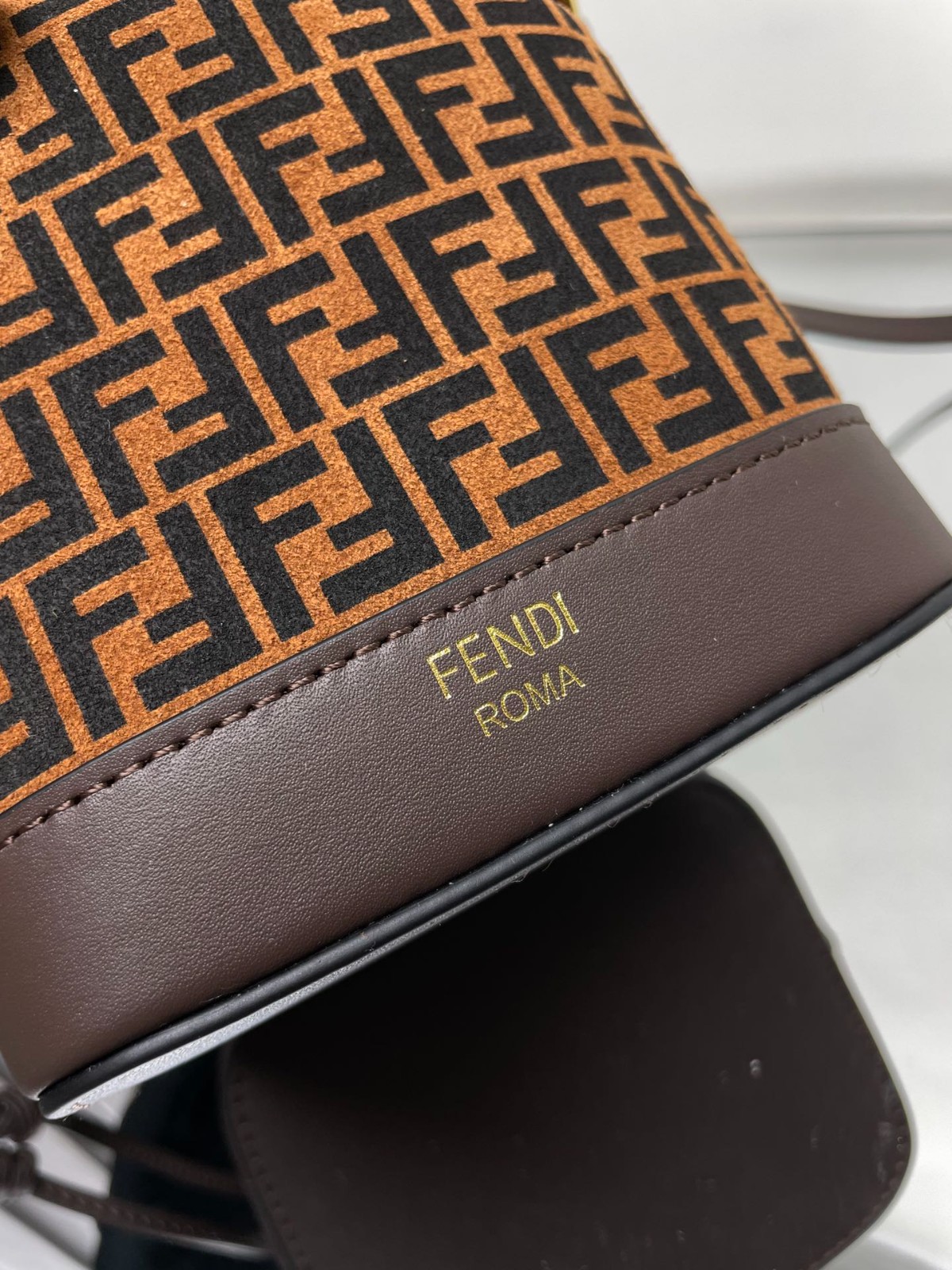 075 65123192 size 12x18x10cm