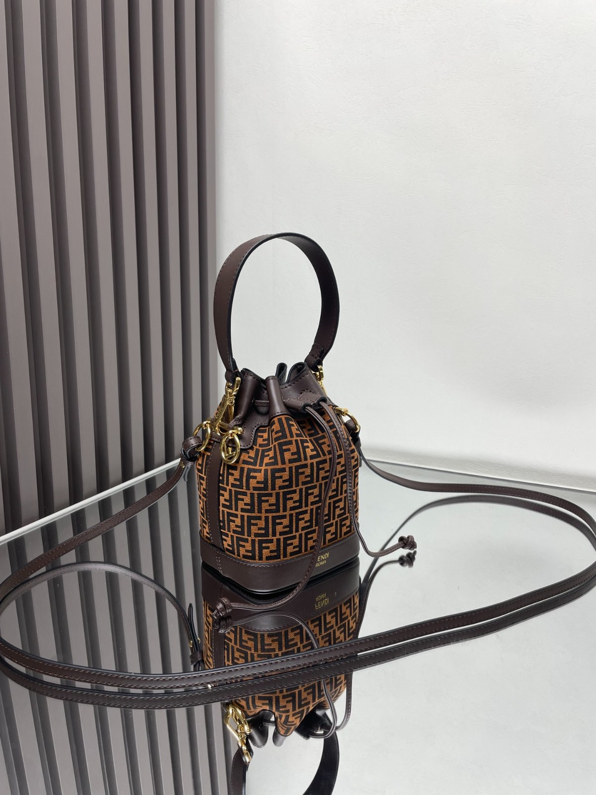 075 65123192 size 12x18x10cm
