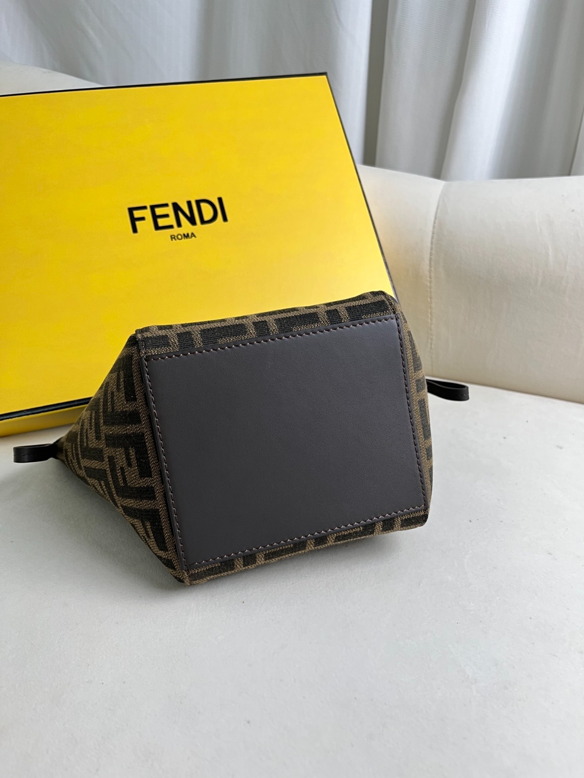 041 63123201 size 15x18.5x15cm