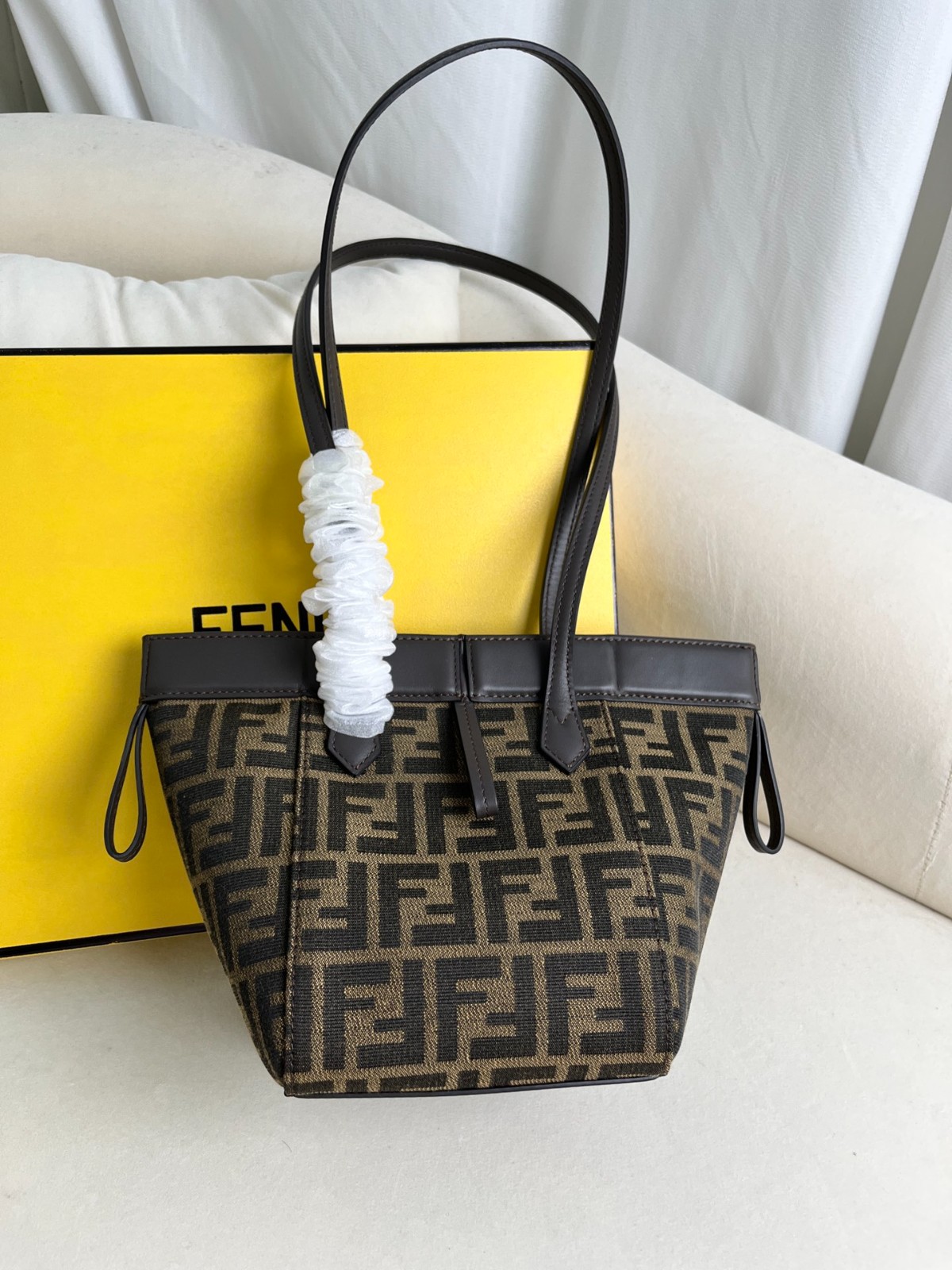 041 63123201 size 15x18.5x15cm