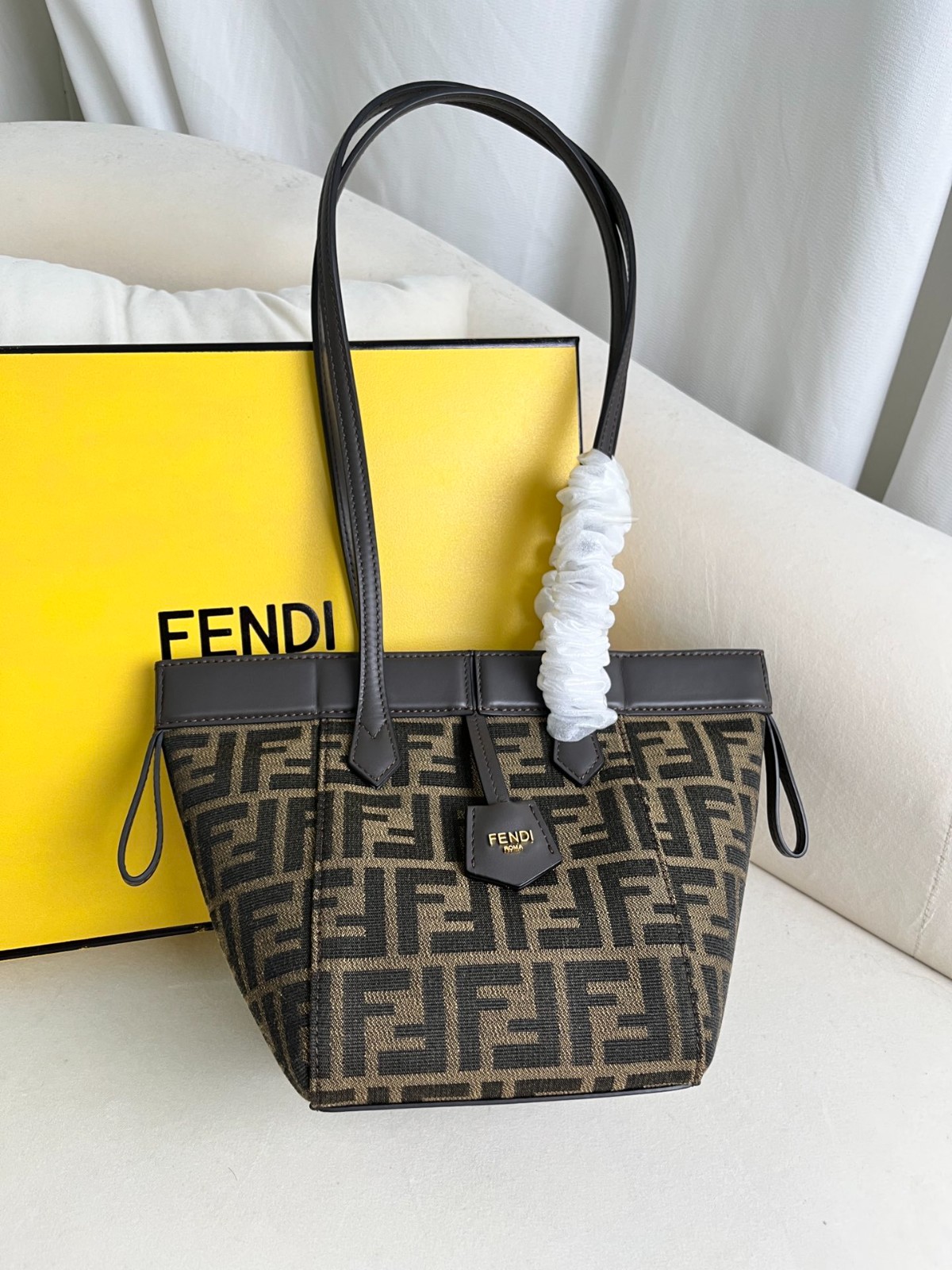 041 63123201 size 15x18.5x15cm
