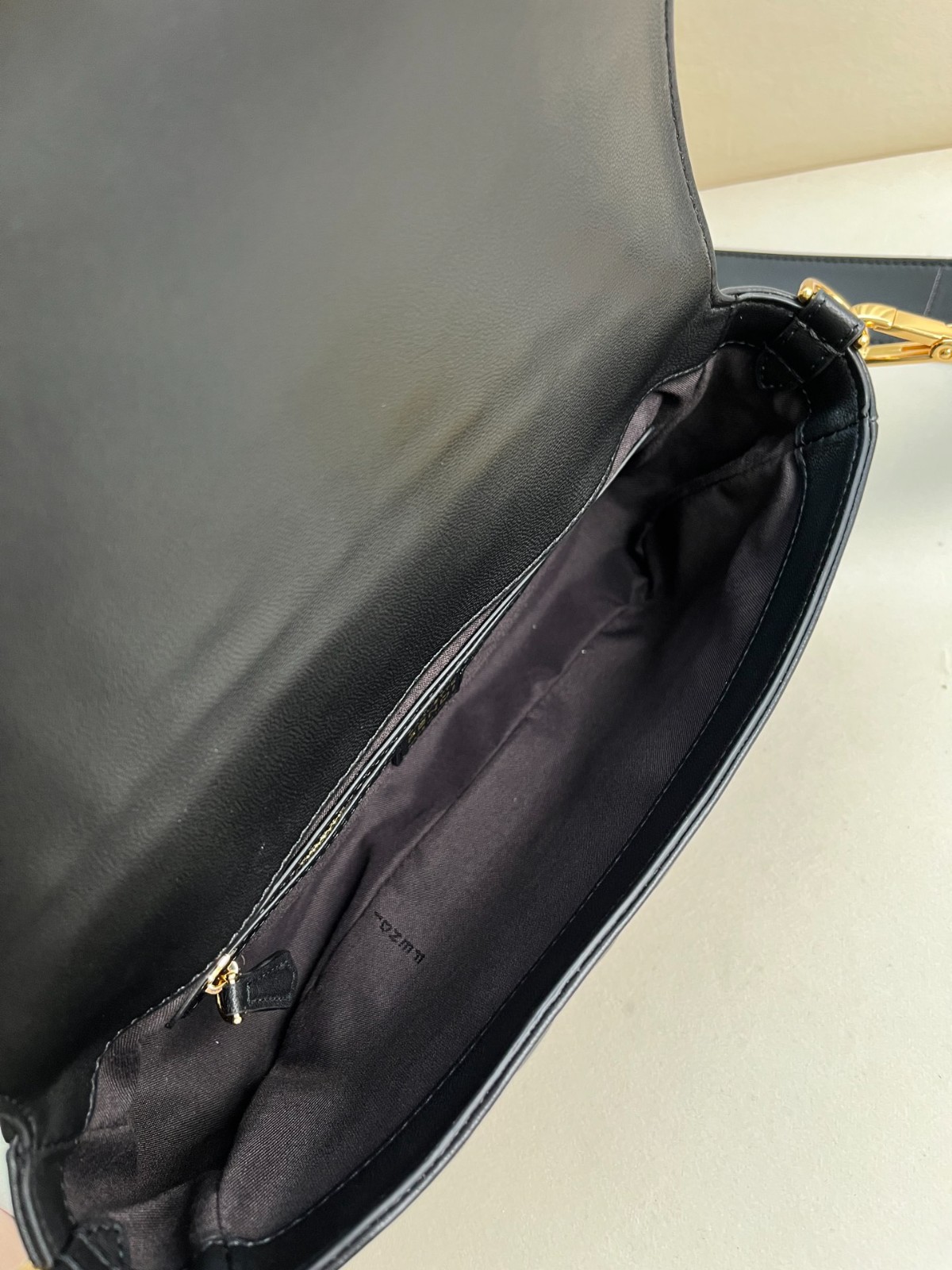 004 75123212 size 27x15x6cm