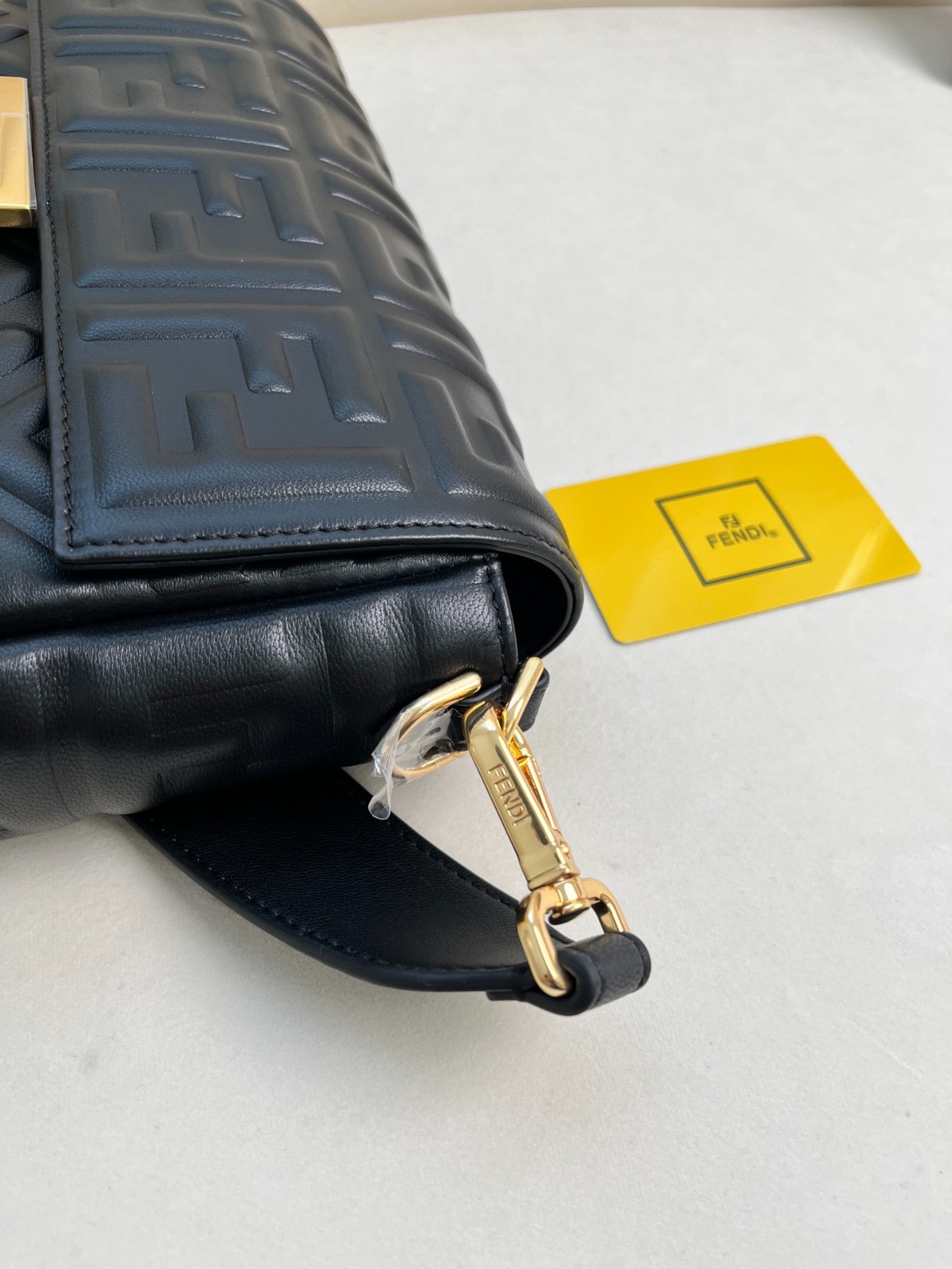 004 75123212 size 27x15x6cm