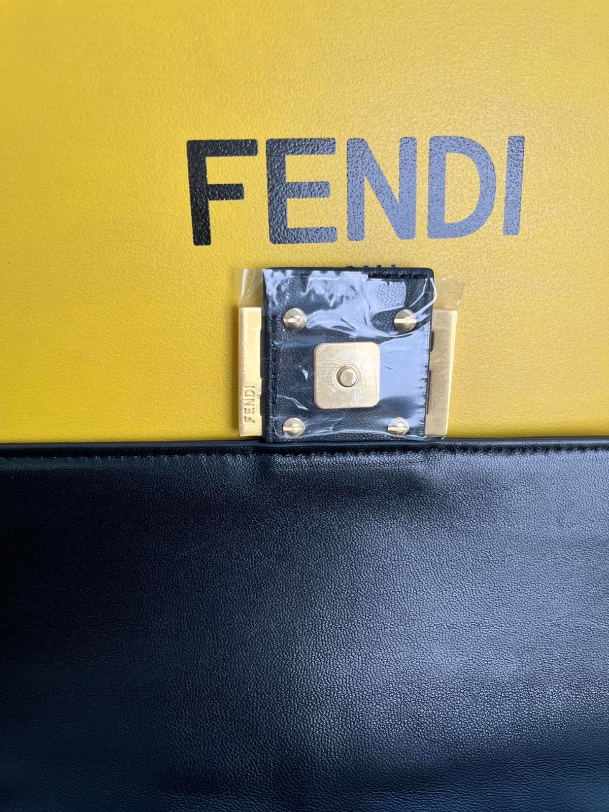 004 75123212 size 27x15x6cm