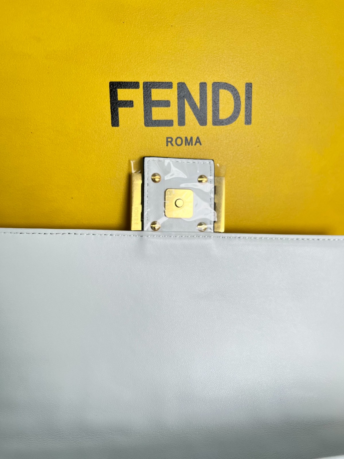 003 75123212 size 27x15x6cm