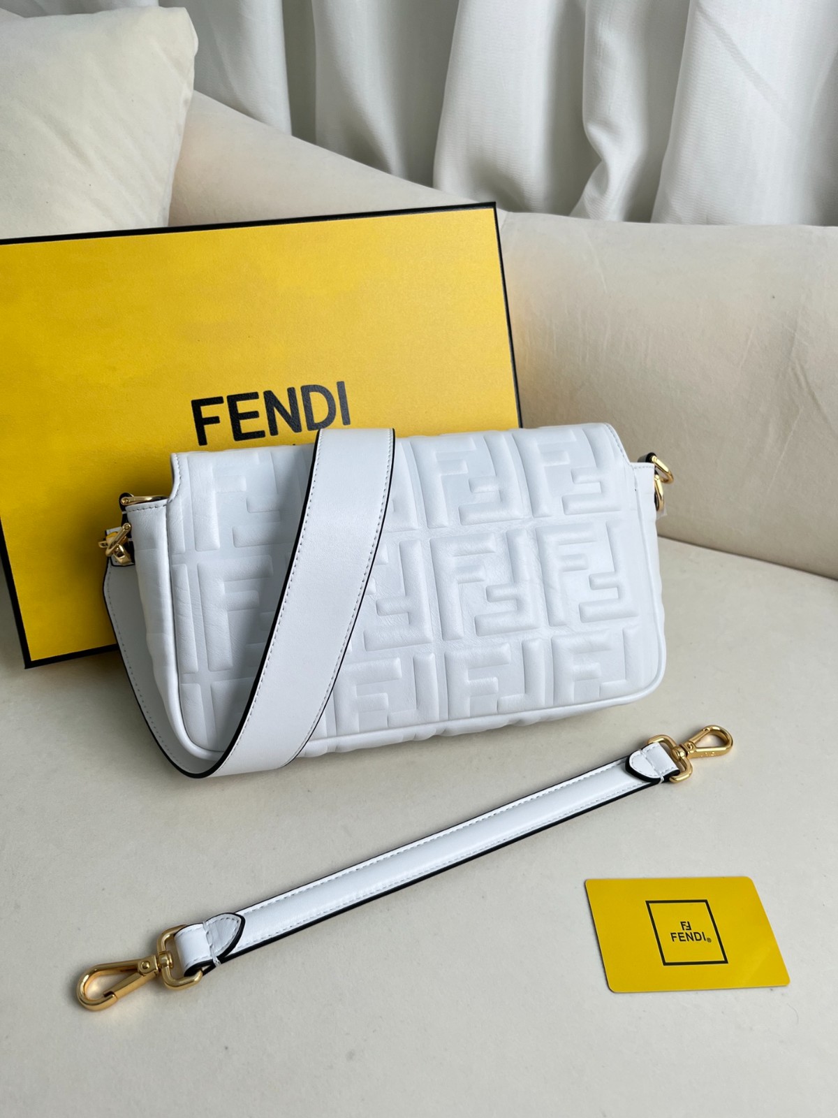 003 75123212 size 27x15x6cm
