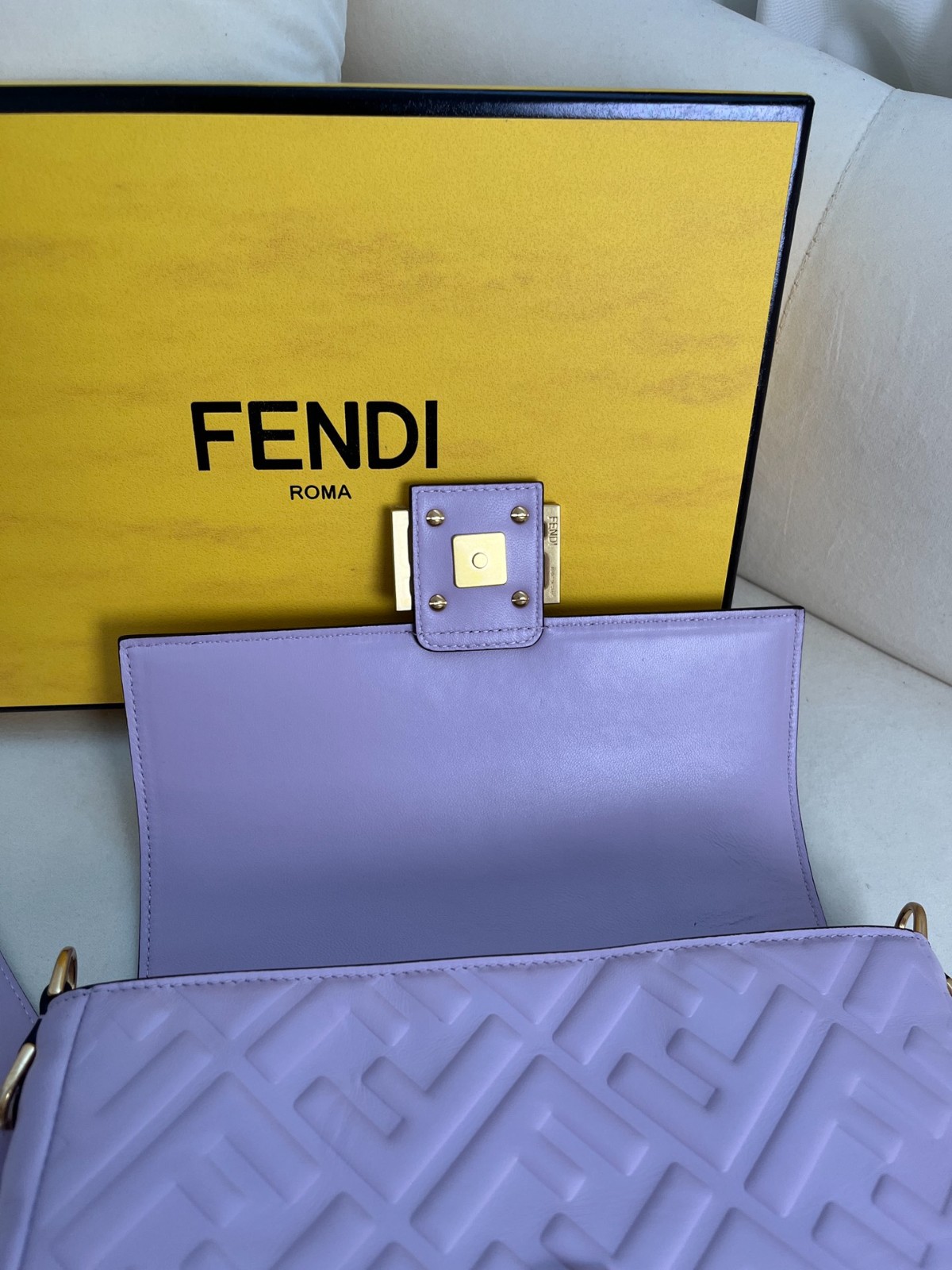 002 75123212 size 27x15x6cm