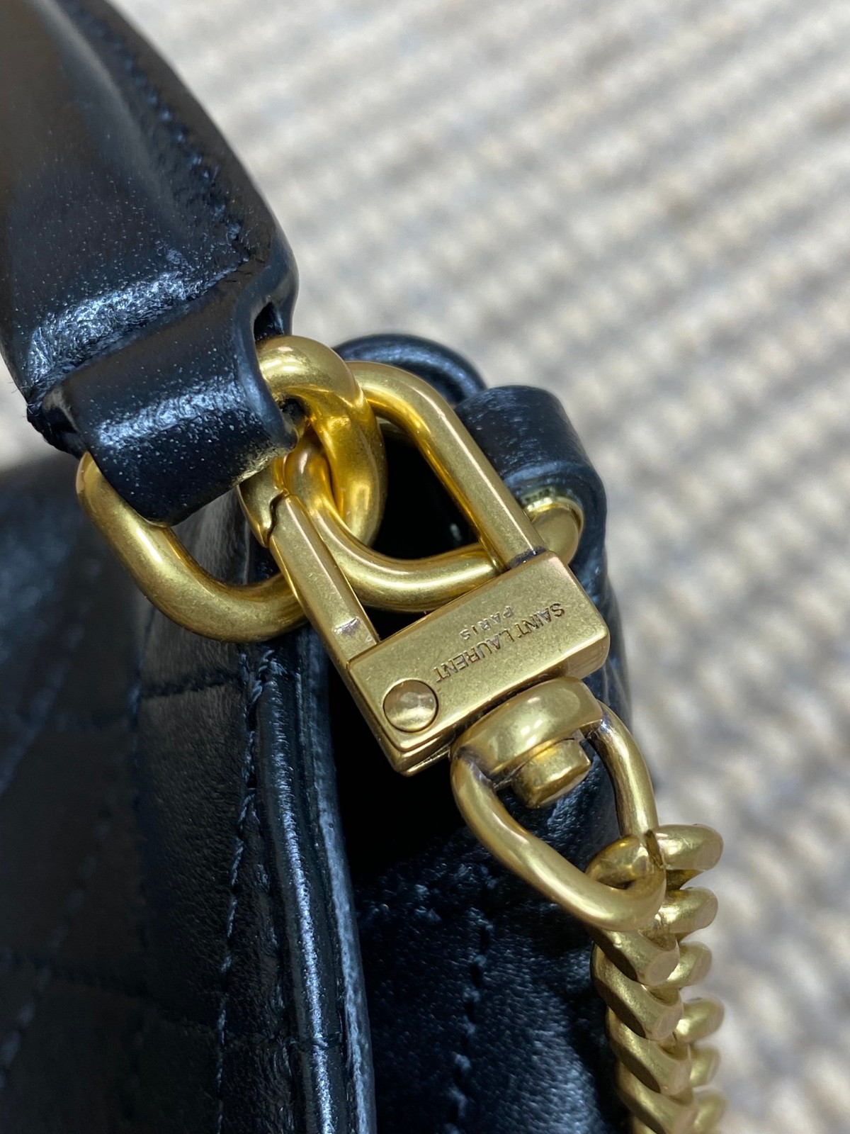 022 75123214 size 19x17x15cm