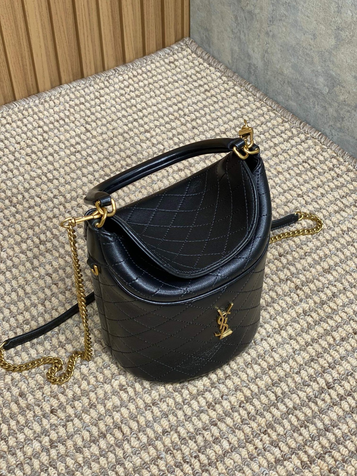022 75123214 size 19x17x15cm
