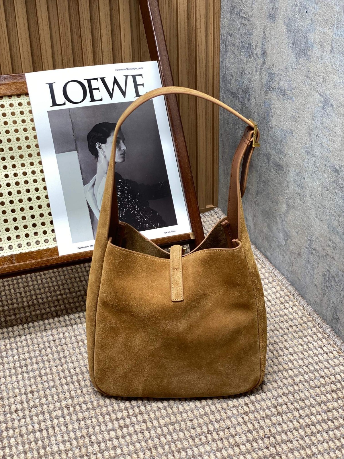 018 68123209 size 22x22x10cm