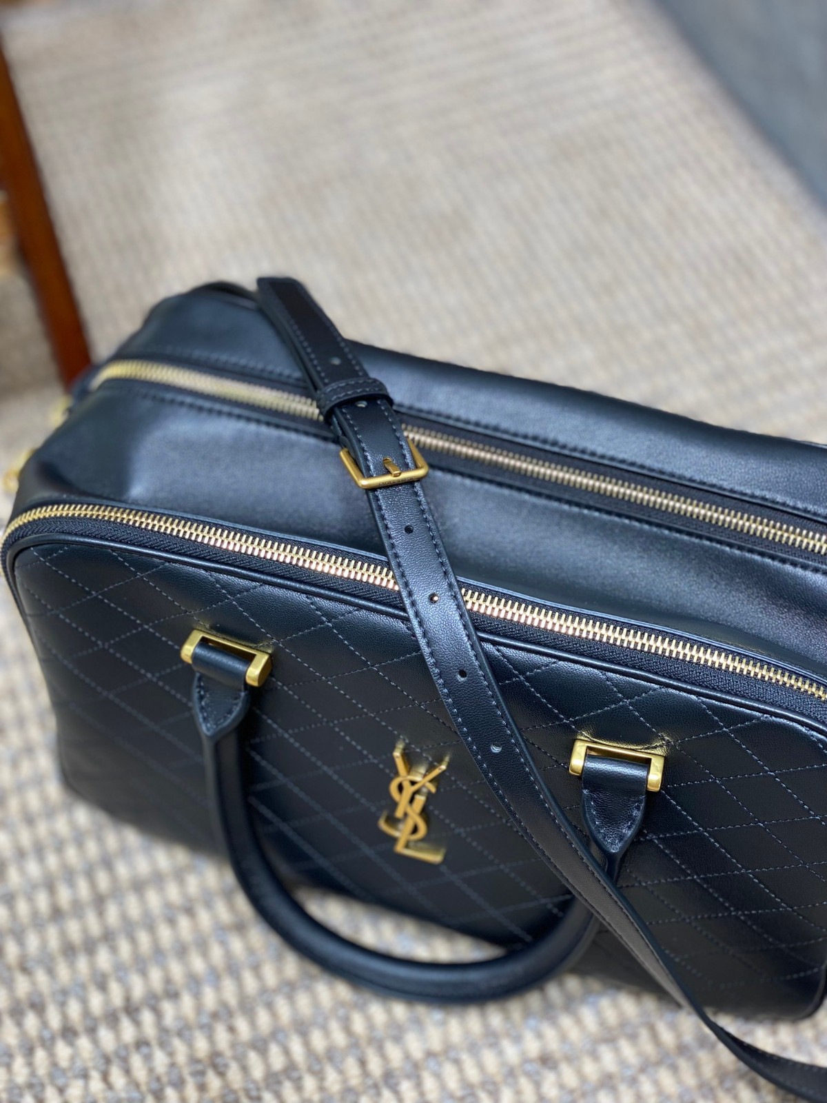 015 88123235 size 31x16x13cm