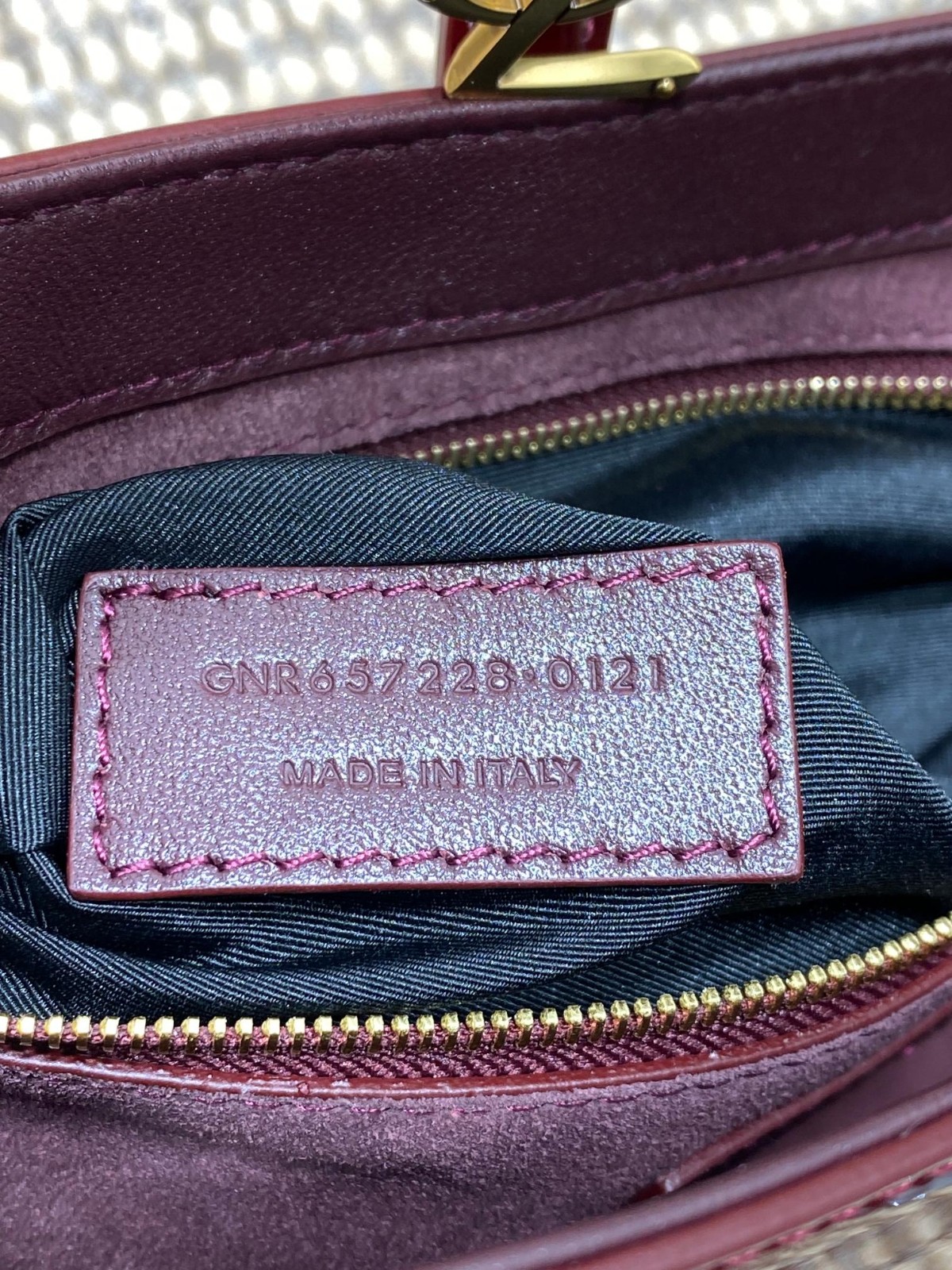 013 60123182 size 23x16x6.5cm