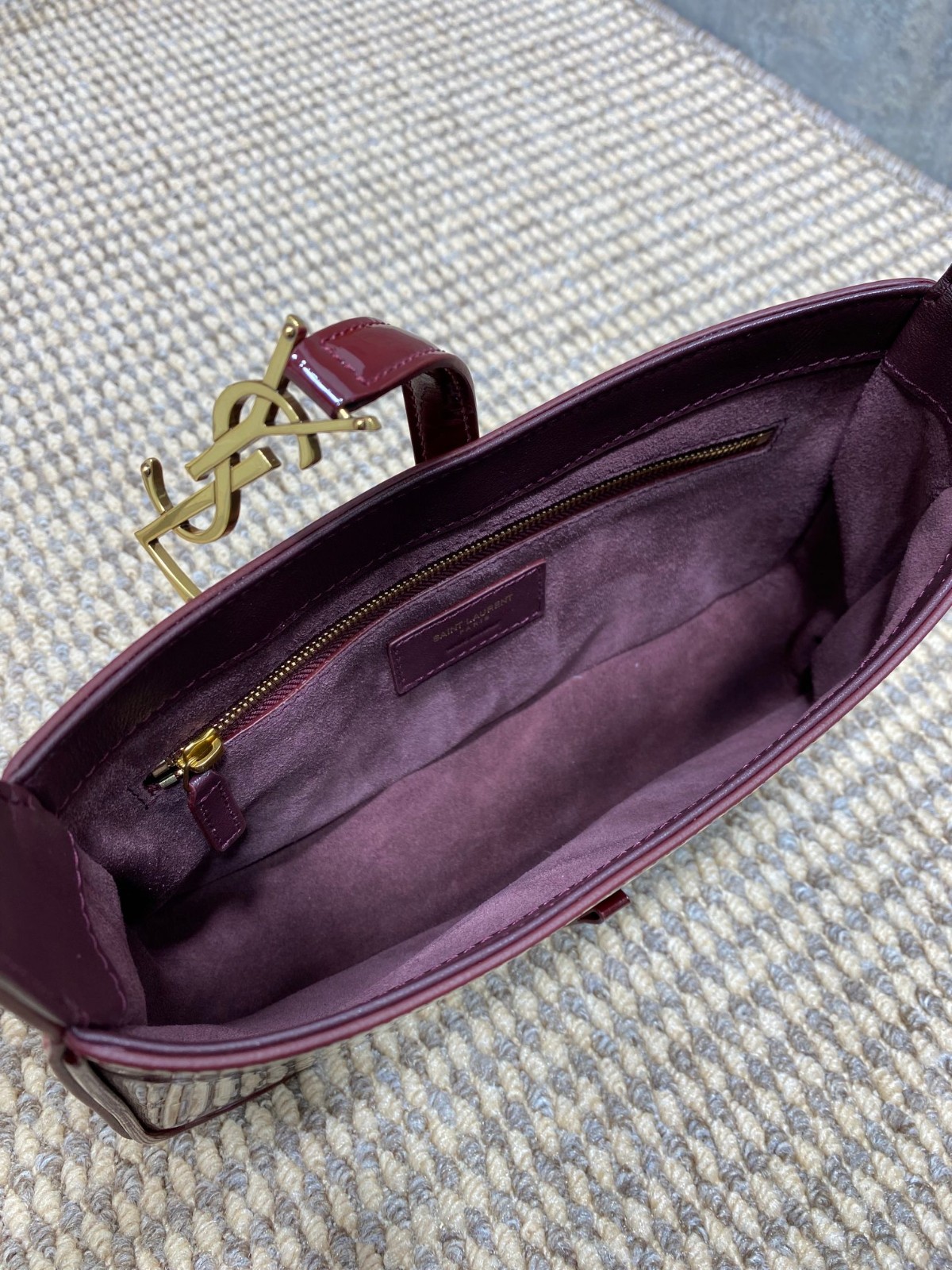 013 60123182 size 23x16x6.5cm