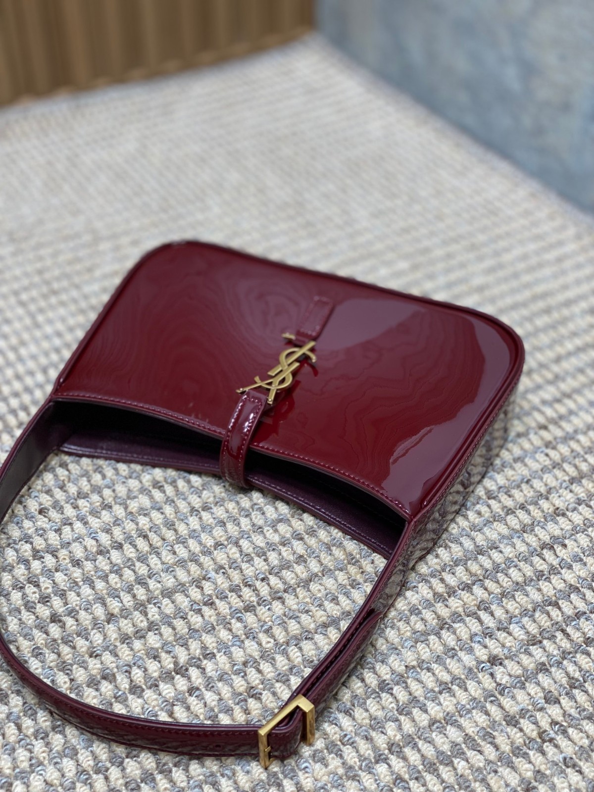 013 60123182 size 23x16x6.5cm