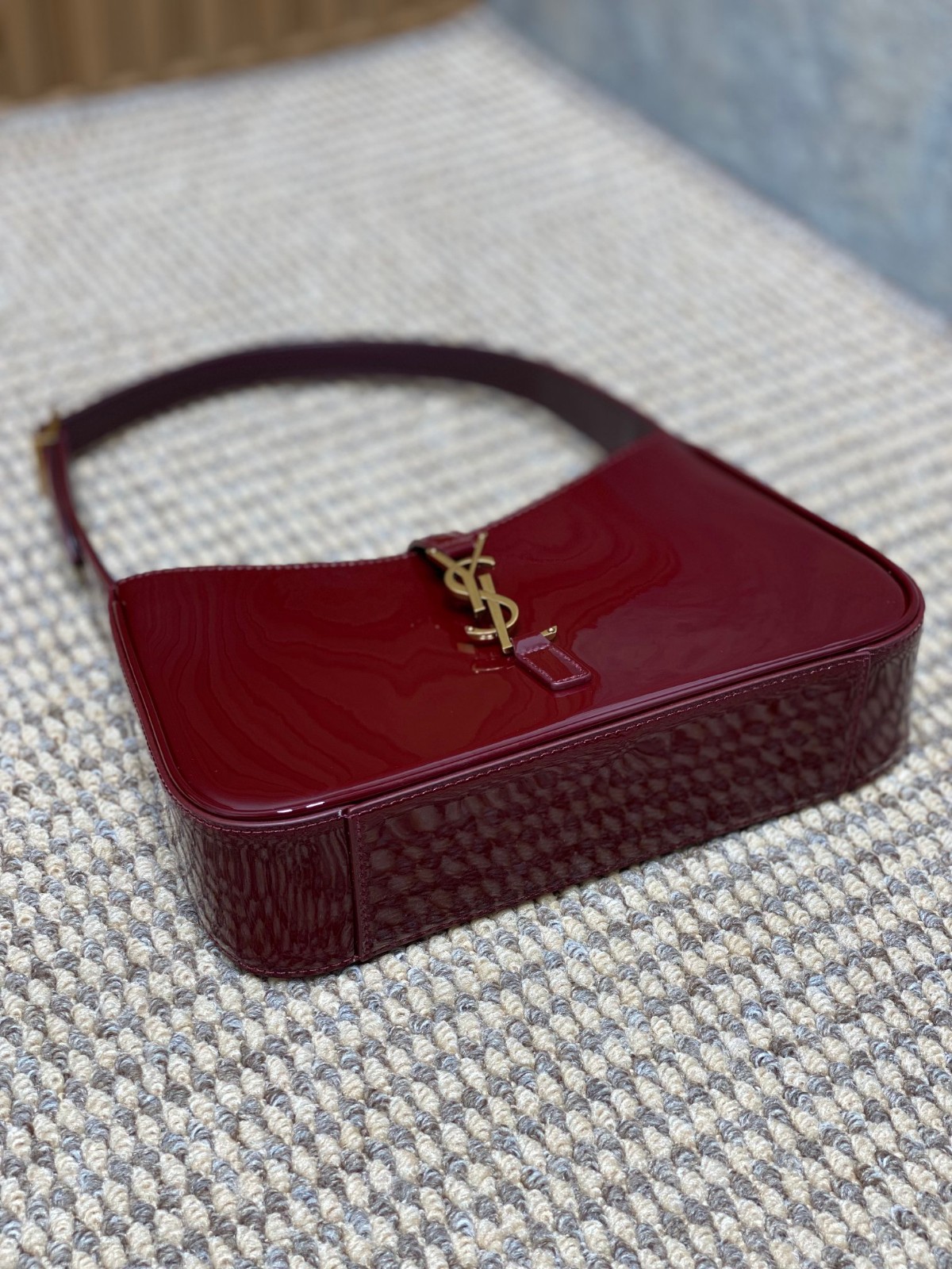013 60123182 size 23x16x6.5cm