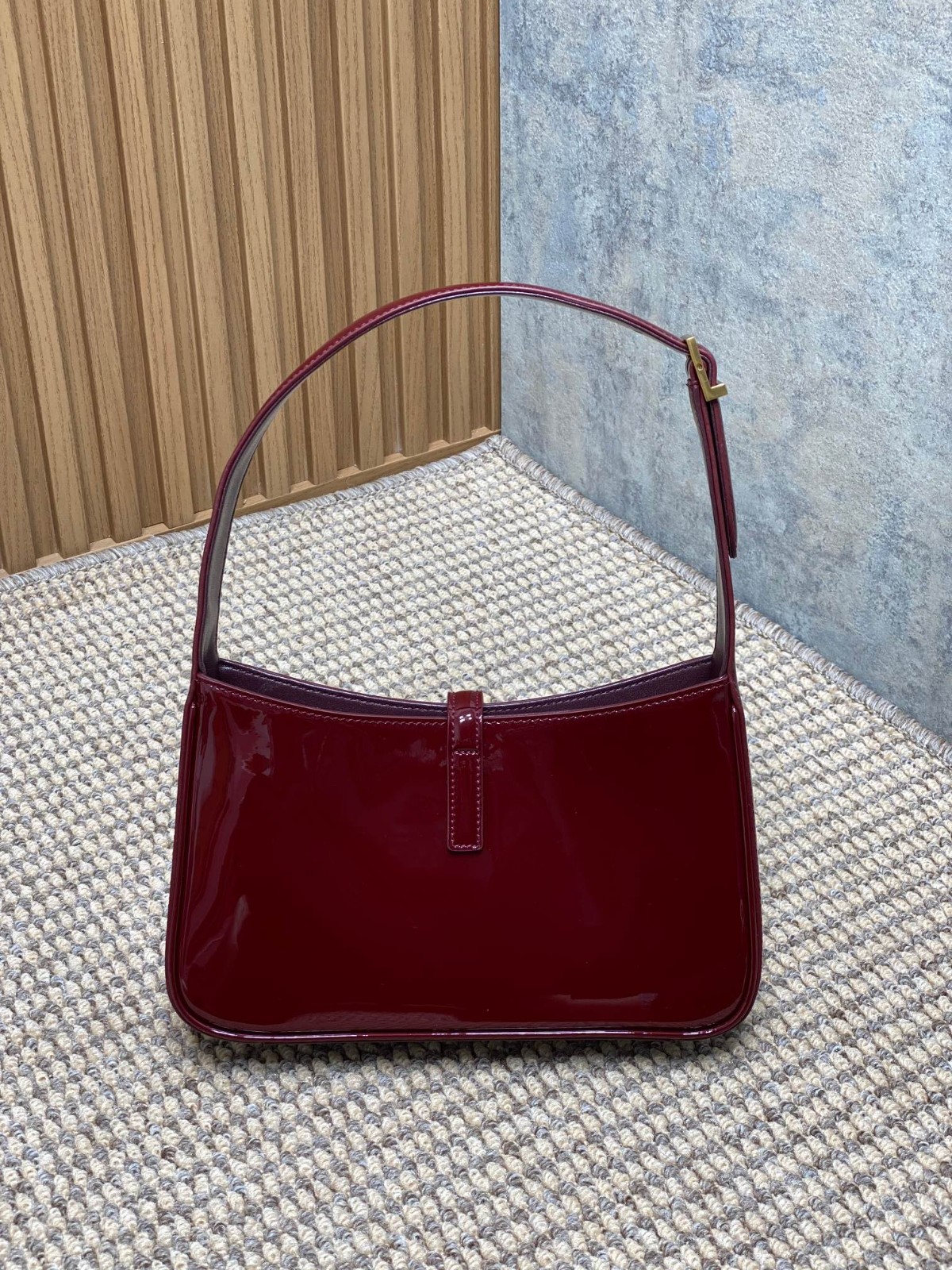 013 60123182 size 23x16x6.5cm