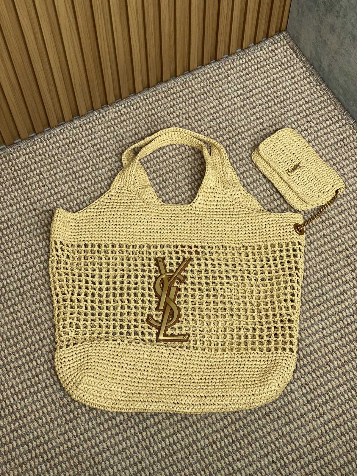012 100123266 size 38x43x8cm