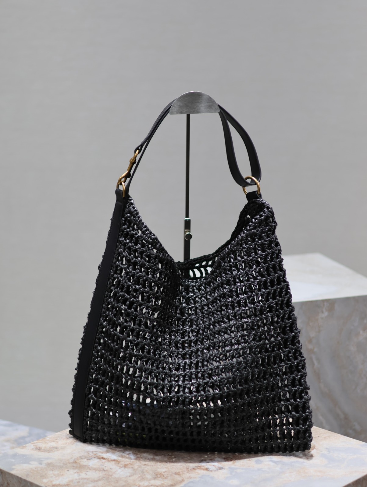 009 65123206 size 37x40x3cm