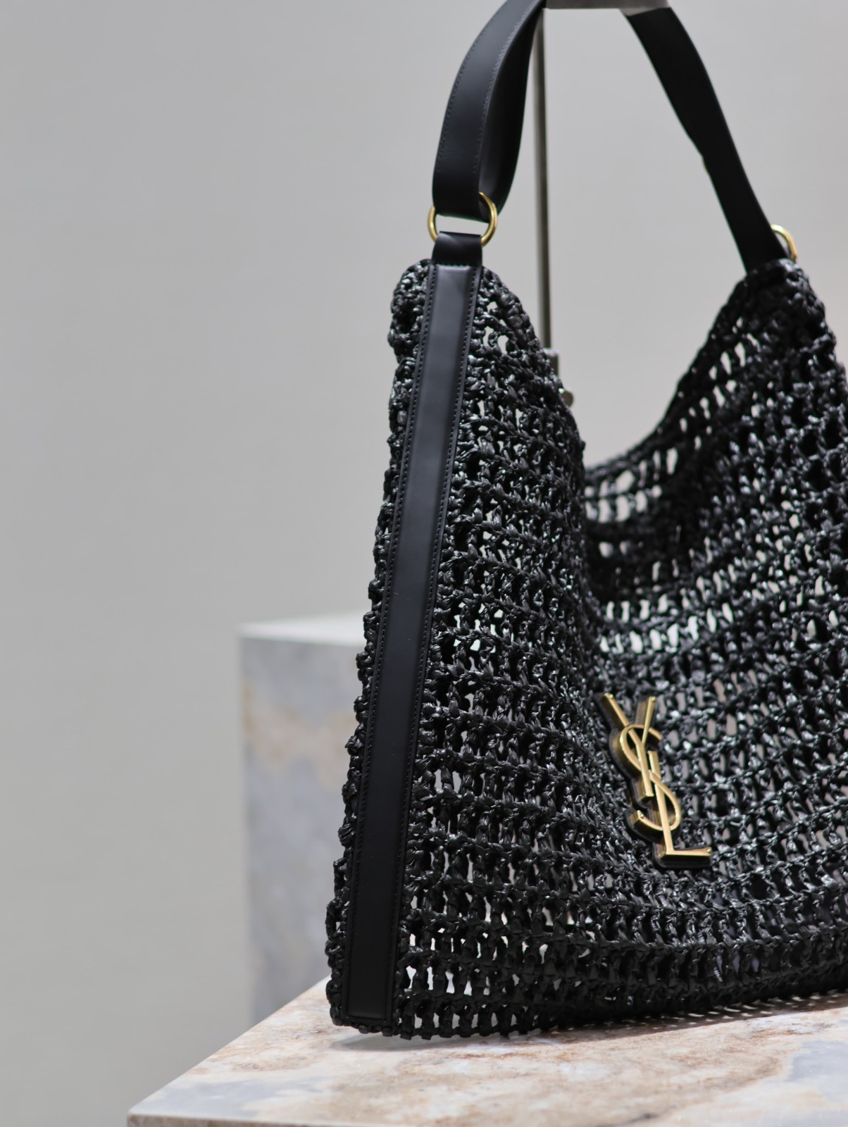 009 65123206 size 37x40x3cm