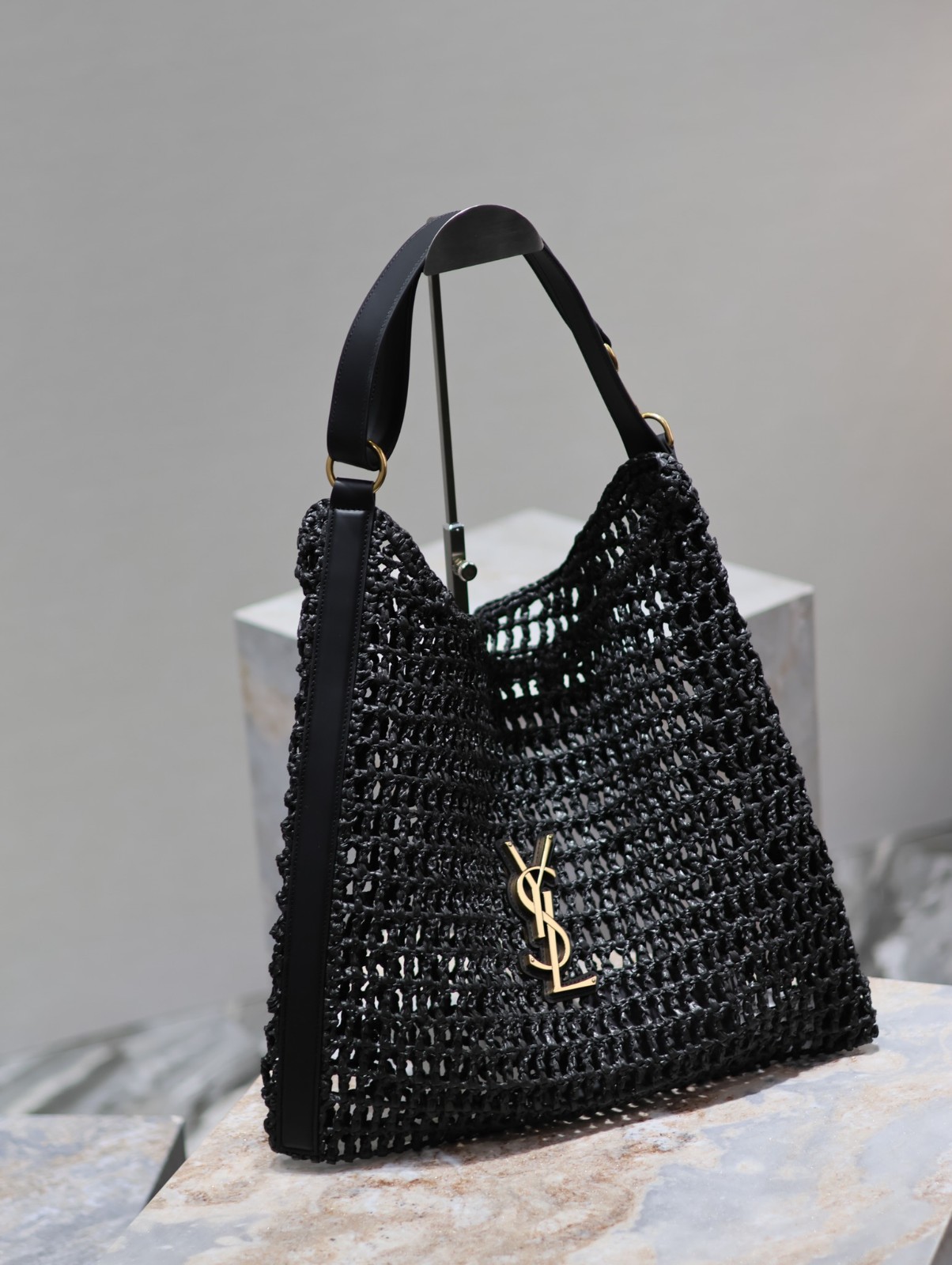 009 65123206 size 37x40x3cm