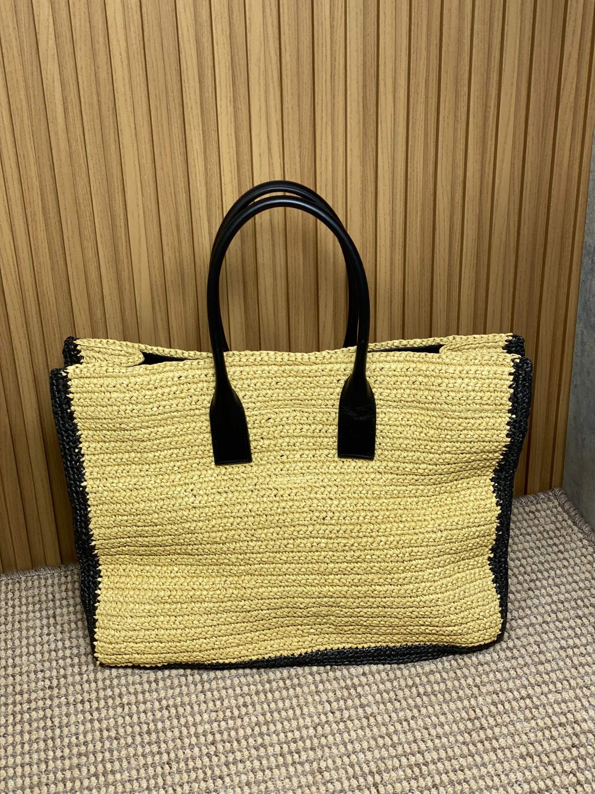 007 80123222 size 48×36×16cm