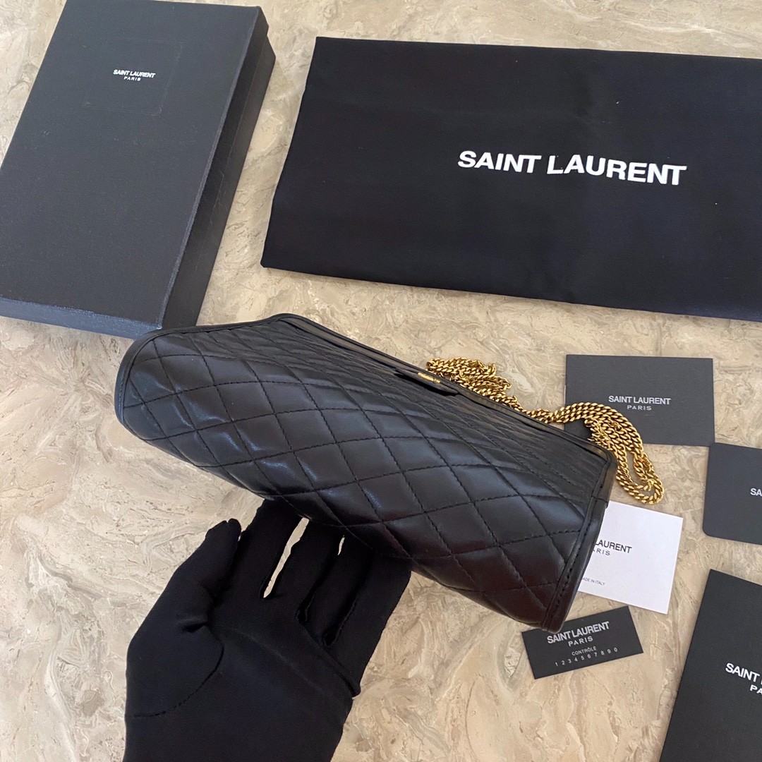 005 68123209 size 23×17×5cm