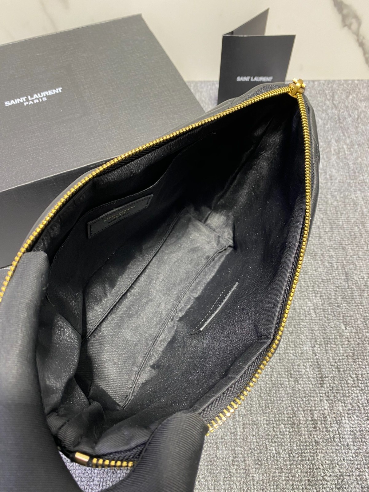 004 60123174 size 26x19x11cm