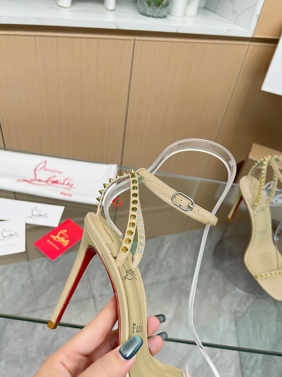049 32123125 size 35-43