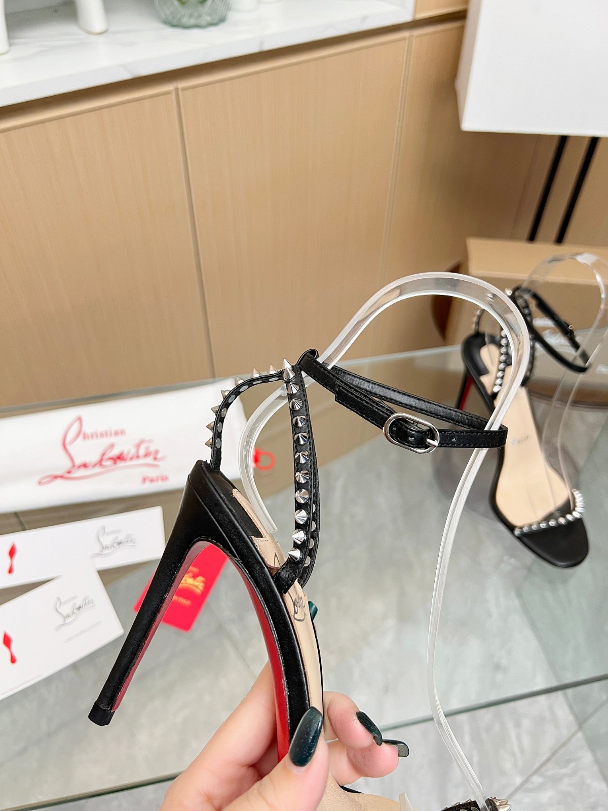 045 32123125 size 35-43