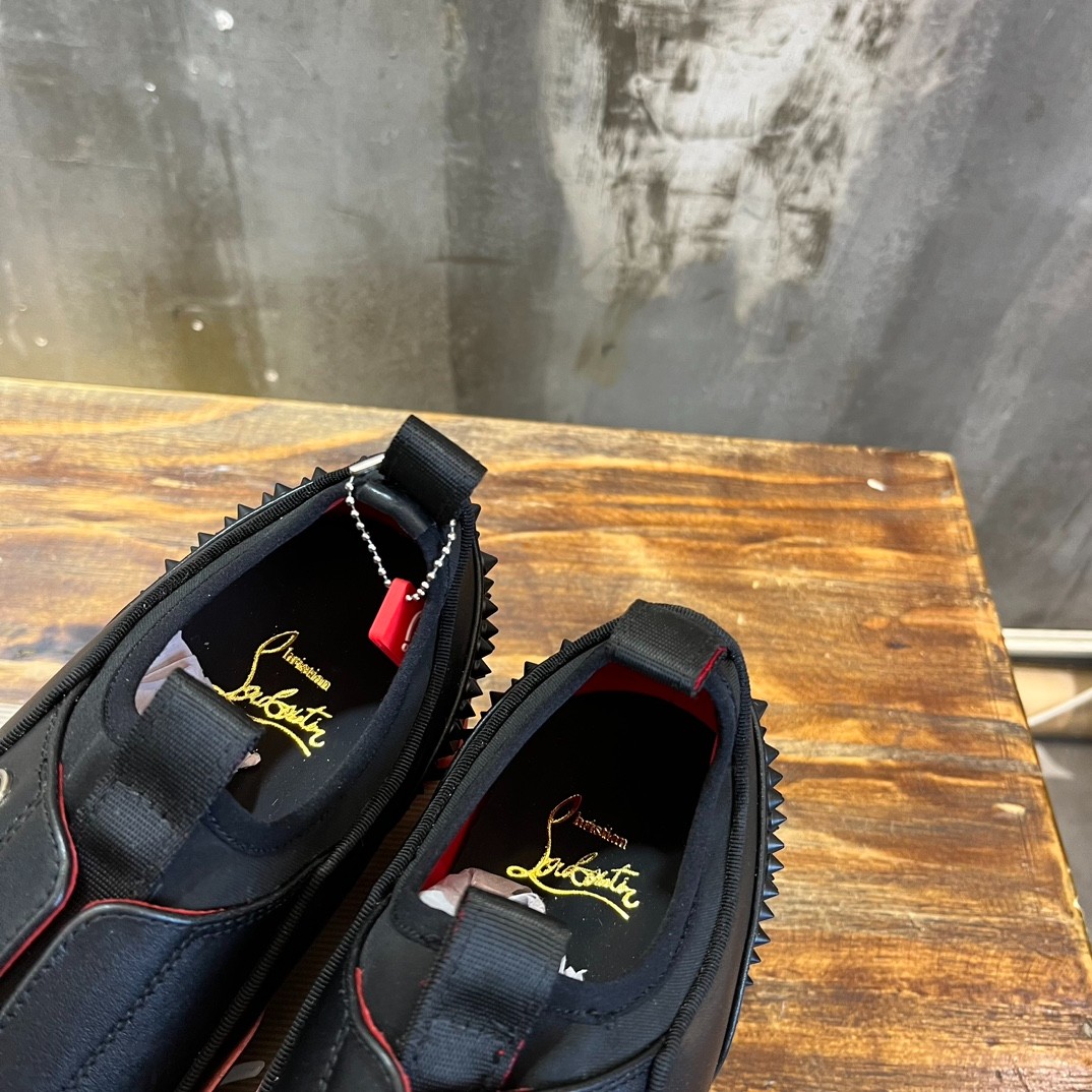 003 48123159 size 35-47