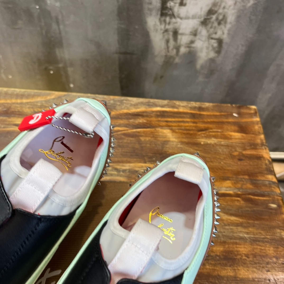 001 48123159 size 35-47