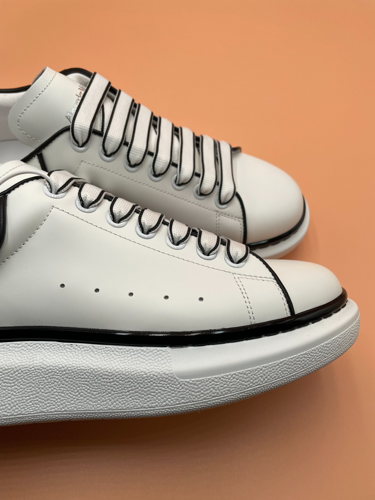 007 38123147 size 35-45