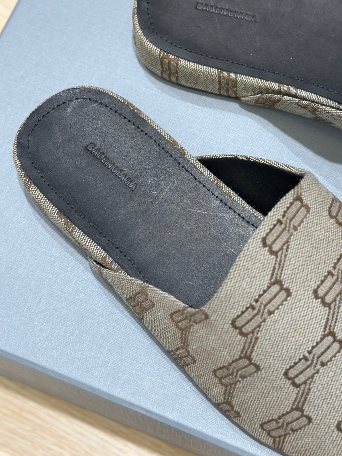 031 38123149 size 38-46