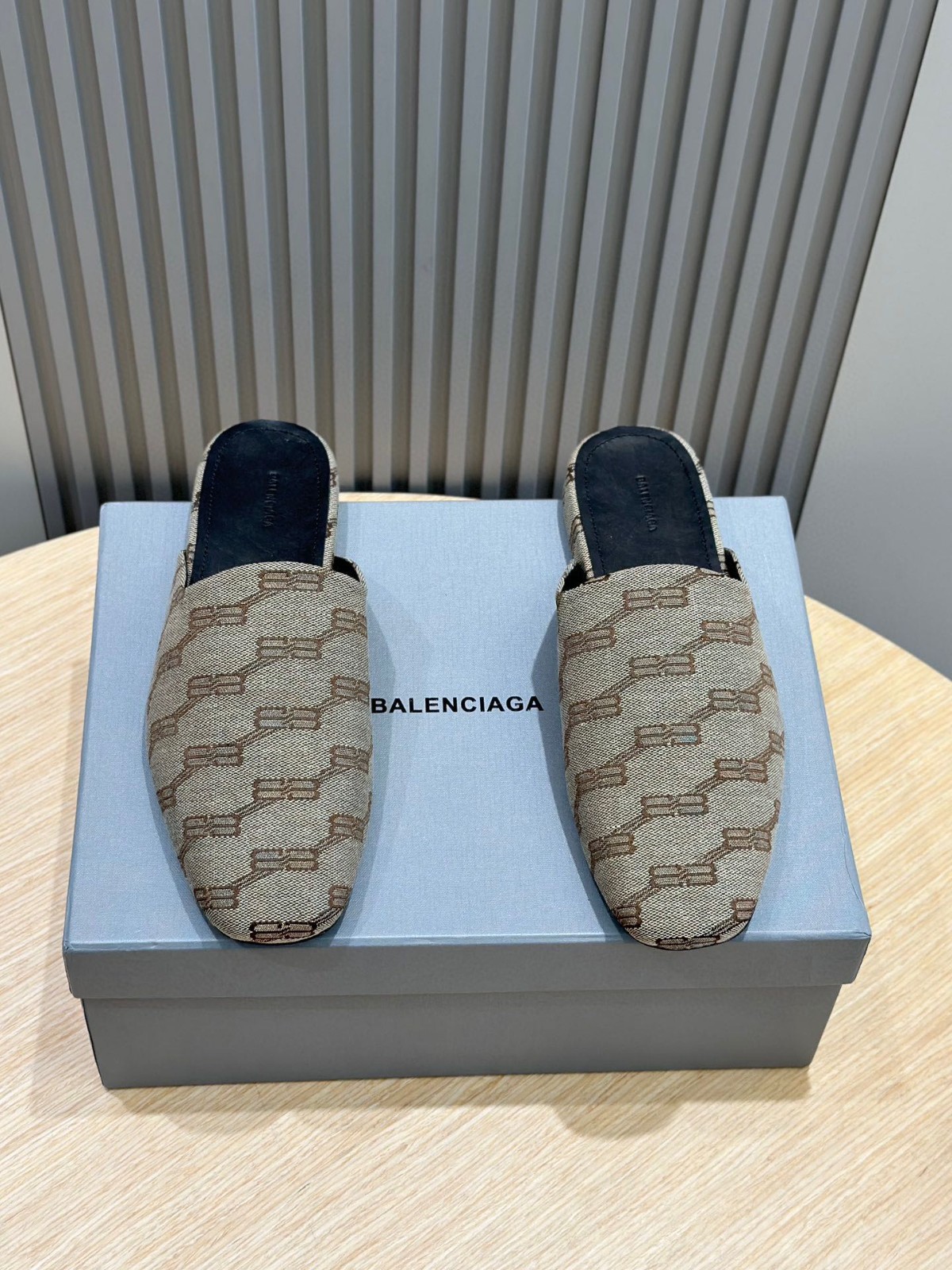 031 38123149 size 38-46