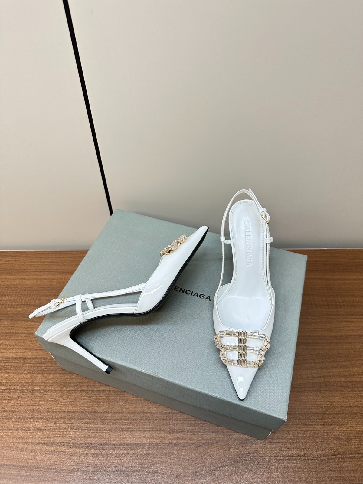 025 35123129 size 34-40